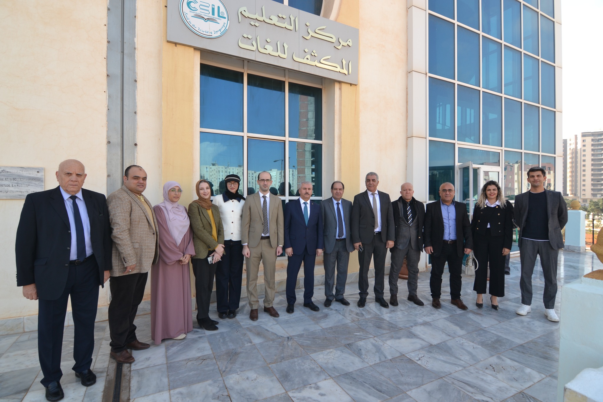  2 زيارة القنصل العام لتركيا بوهران إلى جامعة وهران